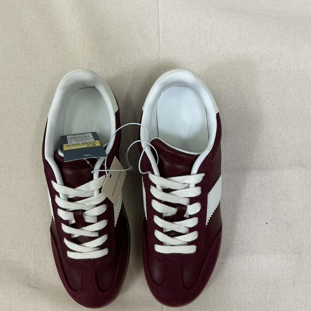 Universal Thread retro burgundy sneakers